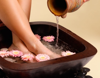 Chà gót và Massage food thư giãn